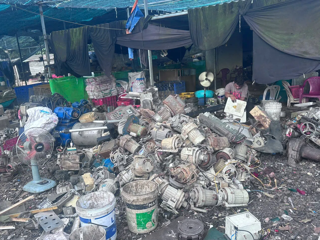 Tháo dỡ — thanh lý nhà xưởng 2.000m²